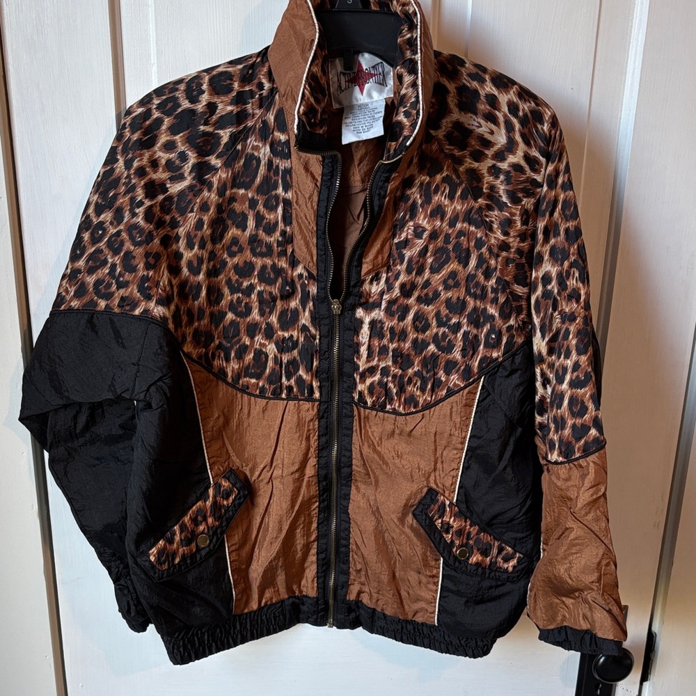 90s Leopard Wind Breaker Y2K with Black Accents‎